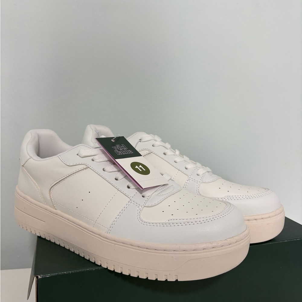 WILD FABLE | Lola Sneakers | White | Memory Foam | NEW | Women’s Size 11 | - Picture 3 of 10